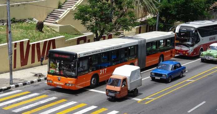 aa  habana recibe lote  autobuses chinos reforzar transporte publico