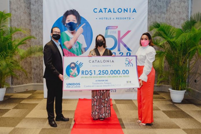 Catalonia Hotels dona 1.2 millones de pesos para combatir el cáncer infantil en RD