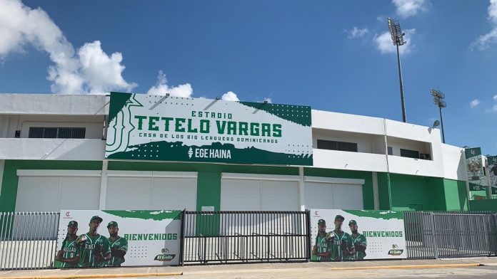 Hoteleros de Juan Dolio quieren Serie del Caribe en el estadio Tetelo Vargas