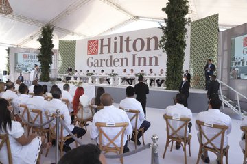 1616606405 533 Galeria de fotos del primer picazo del Hilton Garden Inn