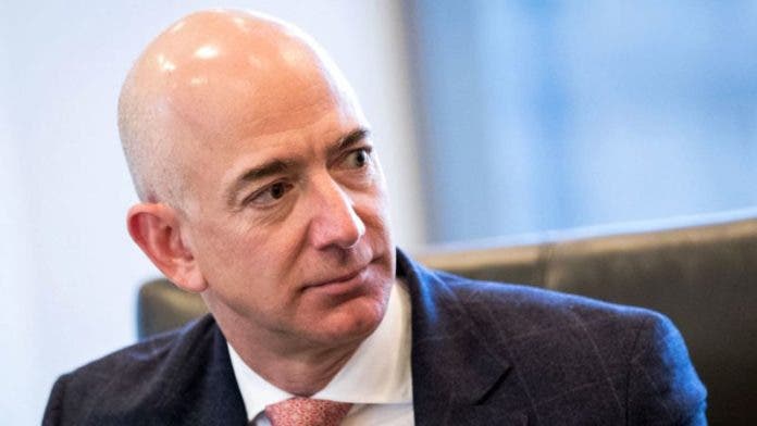 Jeff Bezos deja de dirigir Amazon 27 anos despues de