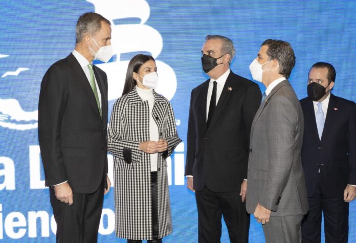 Presidente Abinader inaugura junto al Rey Juan Carlos VI FITUR 2022