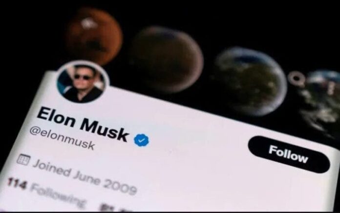 Twitter y Elon Musk negocian posible compra de la red social