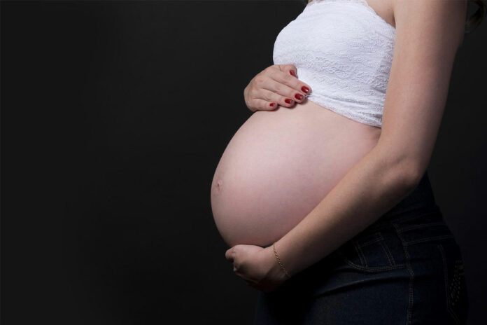 Penalizar el aborto: un riesgo para la salud de las mujeres sin recursos -  Revista Mètode