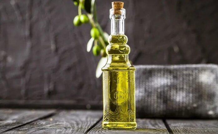 Producción española de aceite de oliva puede bajar 50 % por sequía