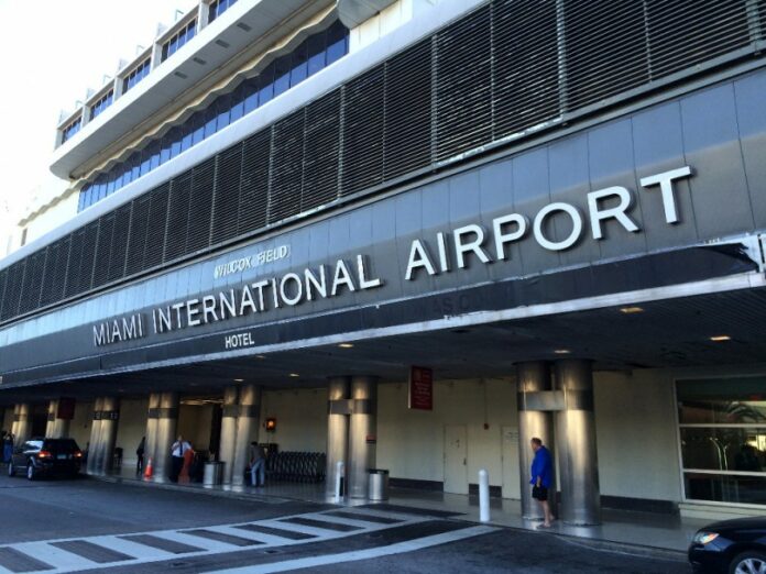 Aeropuerto de Miami inaugura nuevas rutas a Santo Domingo, París y Manaos