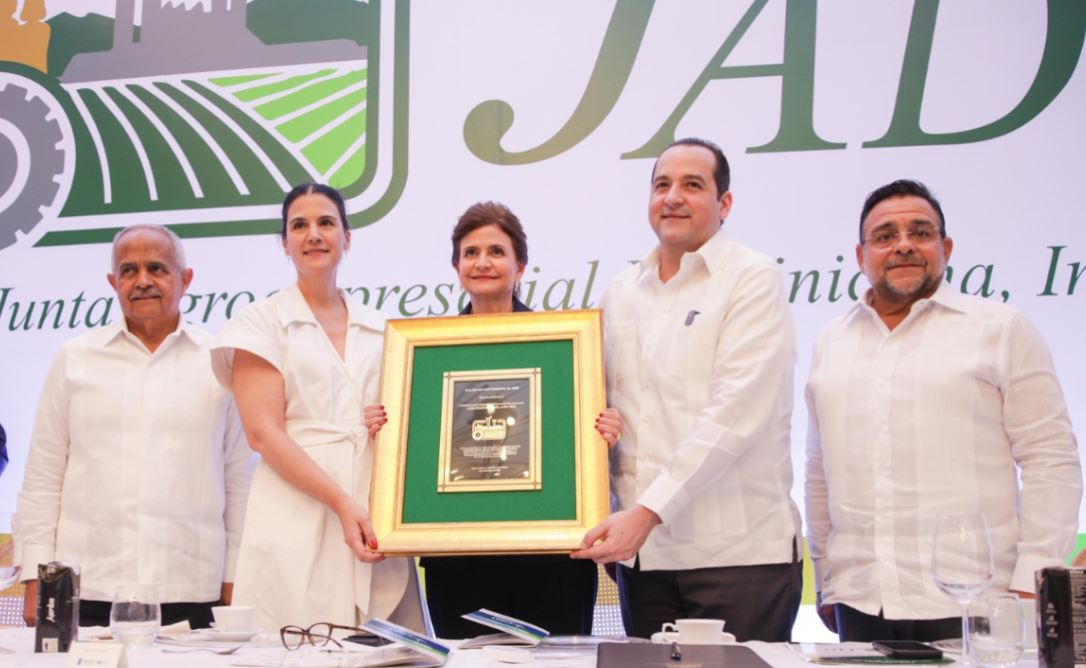 Reconocimiento A CAEI Como Agroempresa Del Año 2025 En RD
