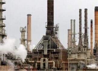 petróleo brent sube por tensión en oriente medio y miedo a cortes