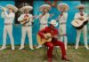 Risk it all de bruno mars celebra la cultura latina con mariachi