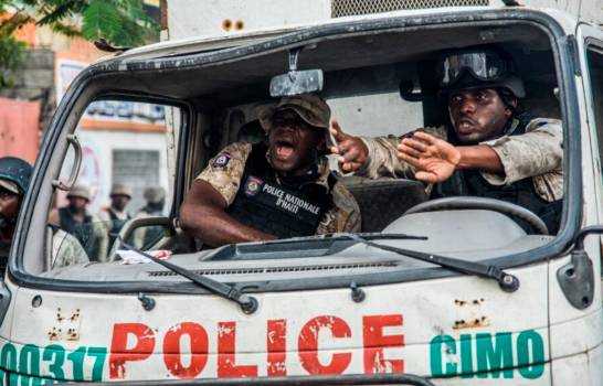 aa policia de haiti