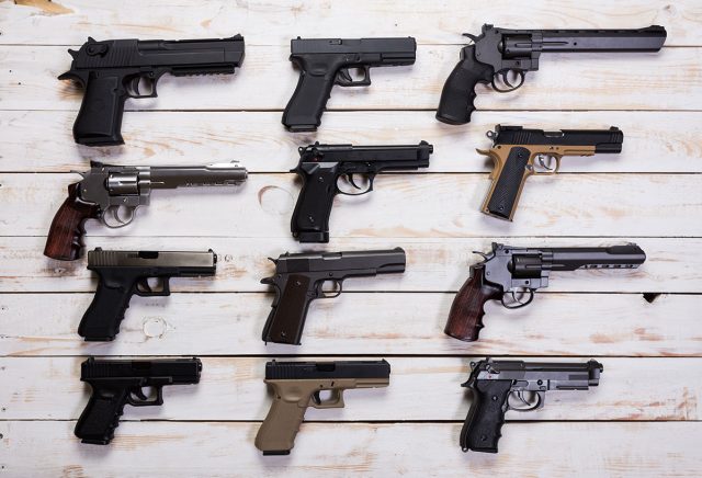 Pedidos para armas de fuego aumentan en NY; más de mil muertos en USA en lo que va de año