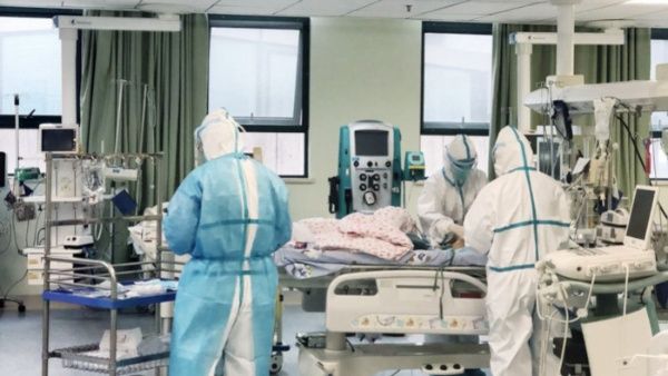 Administradoras de Salud seguirán cubriendo el 100% de las hospitalizaciones a pacientes con Covid