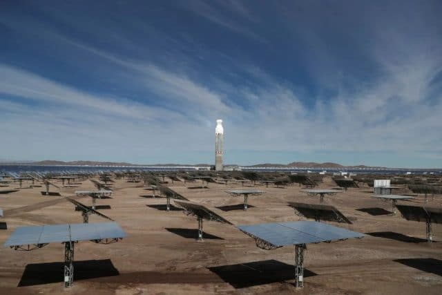 Chile inaugura la primera planta de concentración solar de América Latina