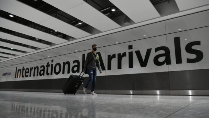 Reino Unido dispone cuarentena obligatoria de 11 días para viajeros de RD