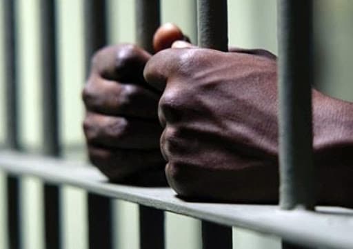 Autoridades buscan haitiano prófugo que se hizo pasar por un preso en cárcel de Santiago Rodríguez