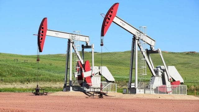 Petróleo de Texas baja 4.41 % y cuesta US$96.23