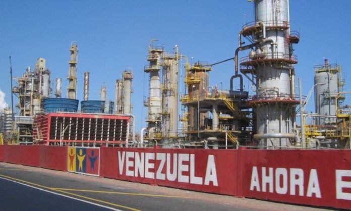 Piden al Caribe apoyarse en Venezuela ante precios del crudo