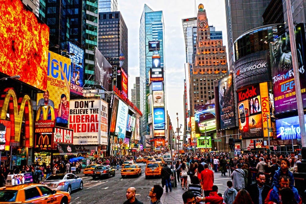 Times Square tendrá desde hoy letreros que dicen es zona libre de armas