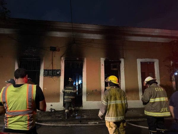 Incendio afecta residencia en Ciudad Nueva