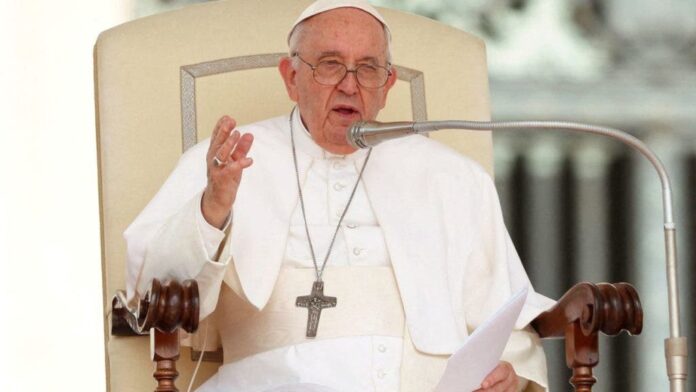 Papa alerta de pornografía, «vicio» también de «sacerdotes y monjas»