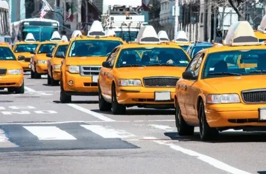 Federación taxistas NY advierte conductores peligro conducir este miércoles en EUA