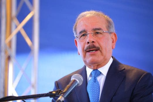 Danilo Medina regresa hoy al país, según Melanio Paredes